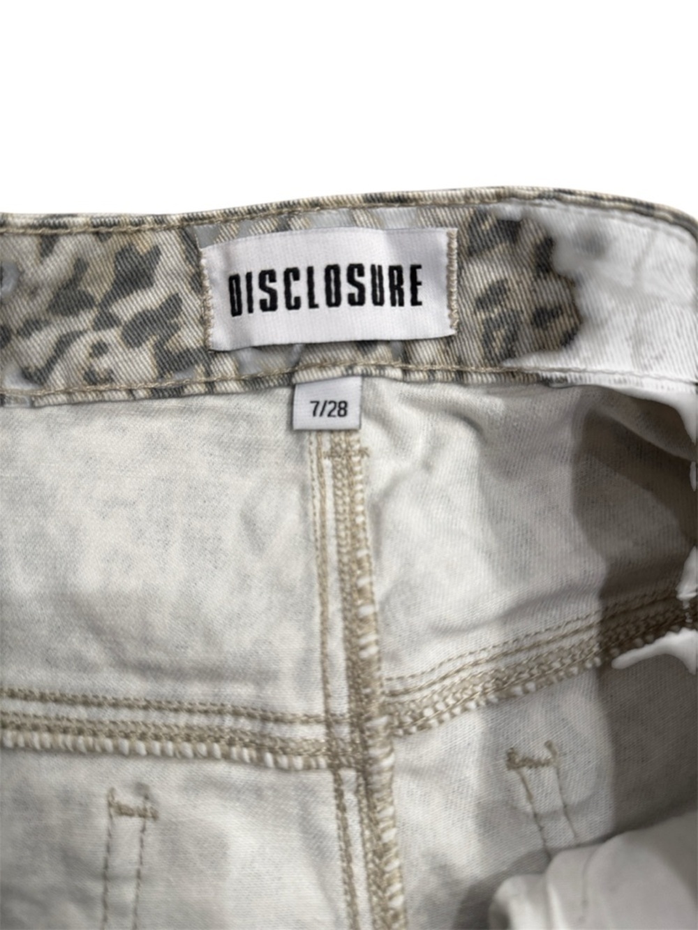 Leopard Print Straight Leg Jeans | Neutral Animal Print Denim | Size 7/28 - Picture 4 of 6